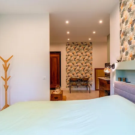 Mas Saint Louis Avignone